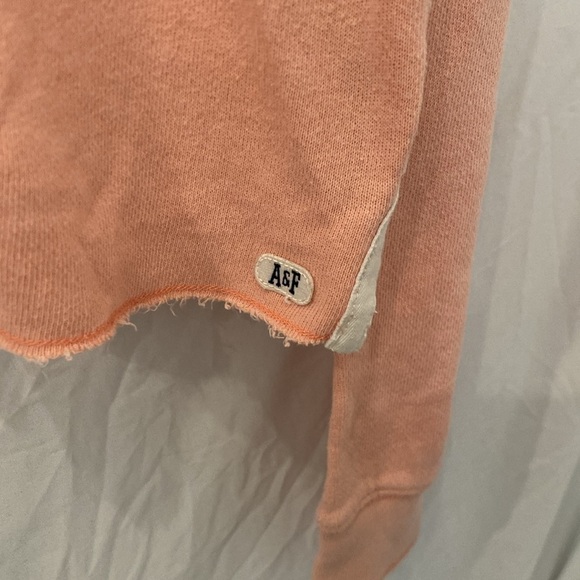 Abercrombie & Fitch Light pink/ peach Crop Hoodie small - Picture 4 of 5